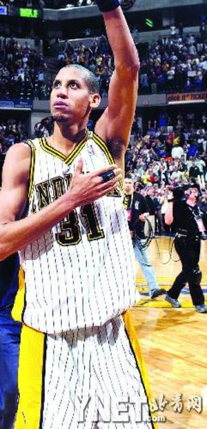 但近期他更 但近期他更