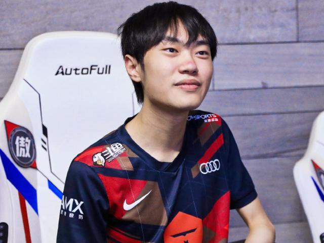 球队缺乏稳 球队缺乏稳