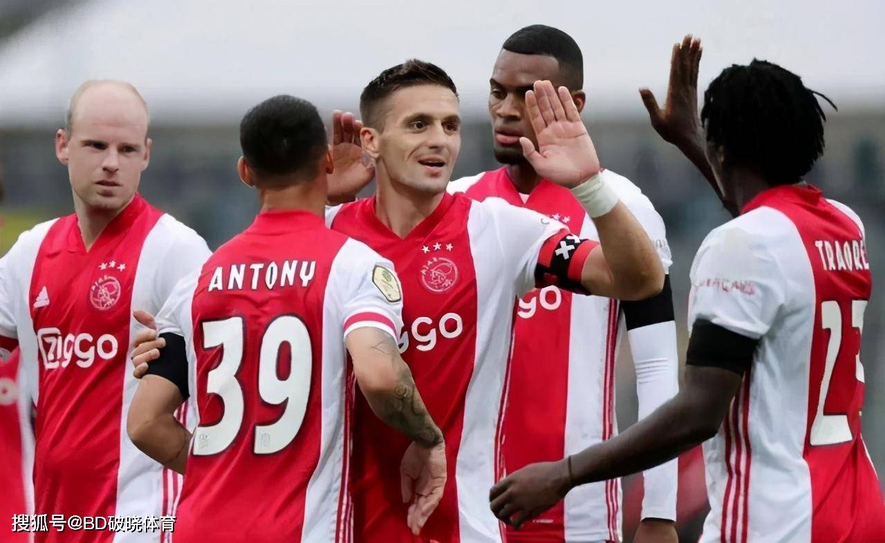 她的每一步 她的每一步