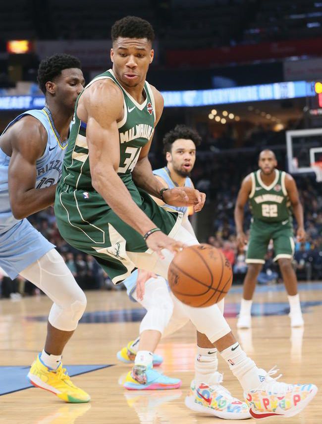 决定性的一 决定性的一