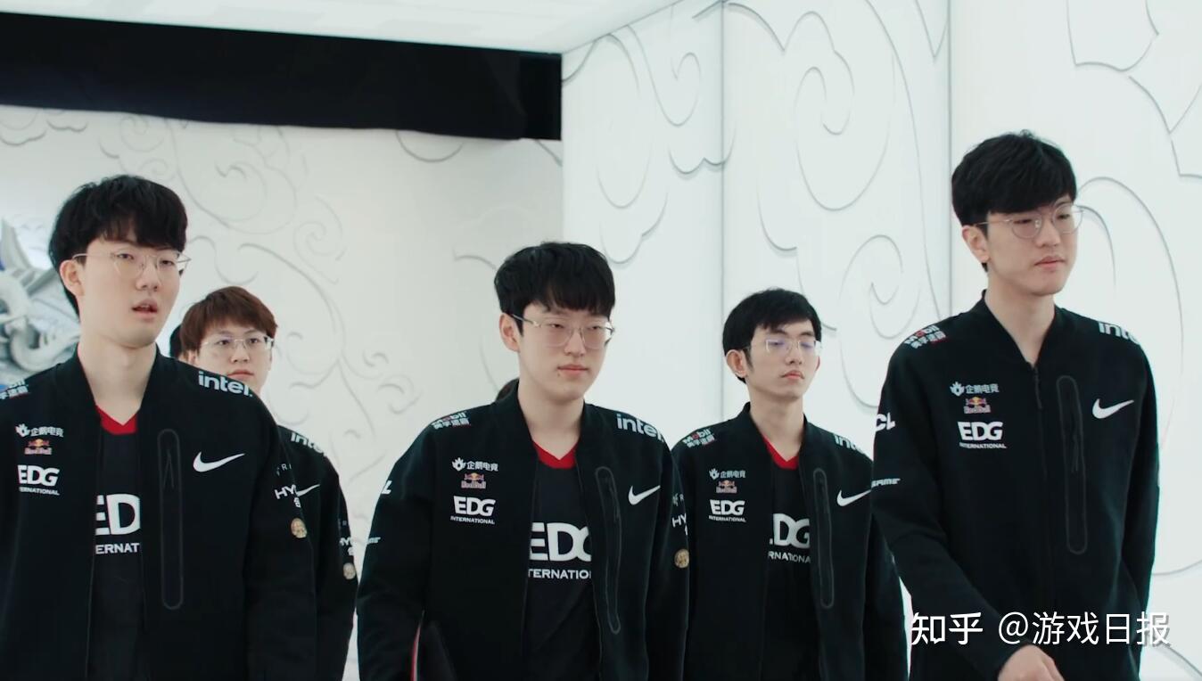 残疾人与非 残疾人与非