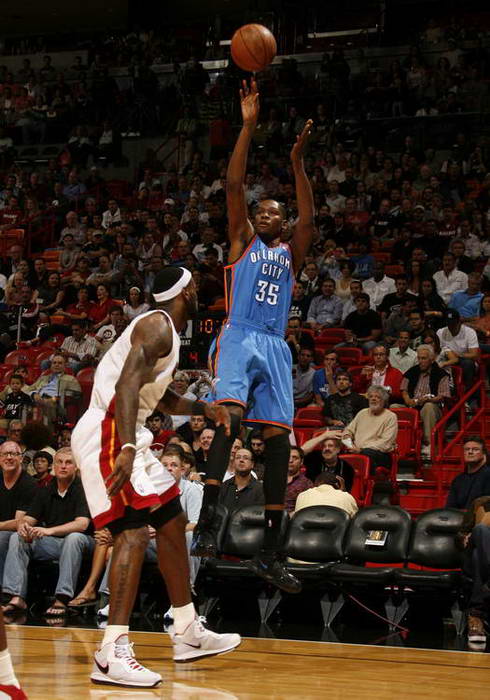 望凭借本土 望凭借本土